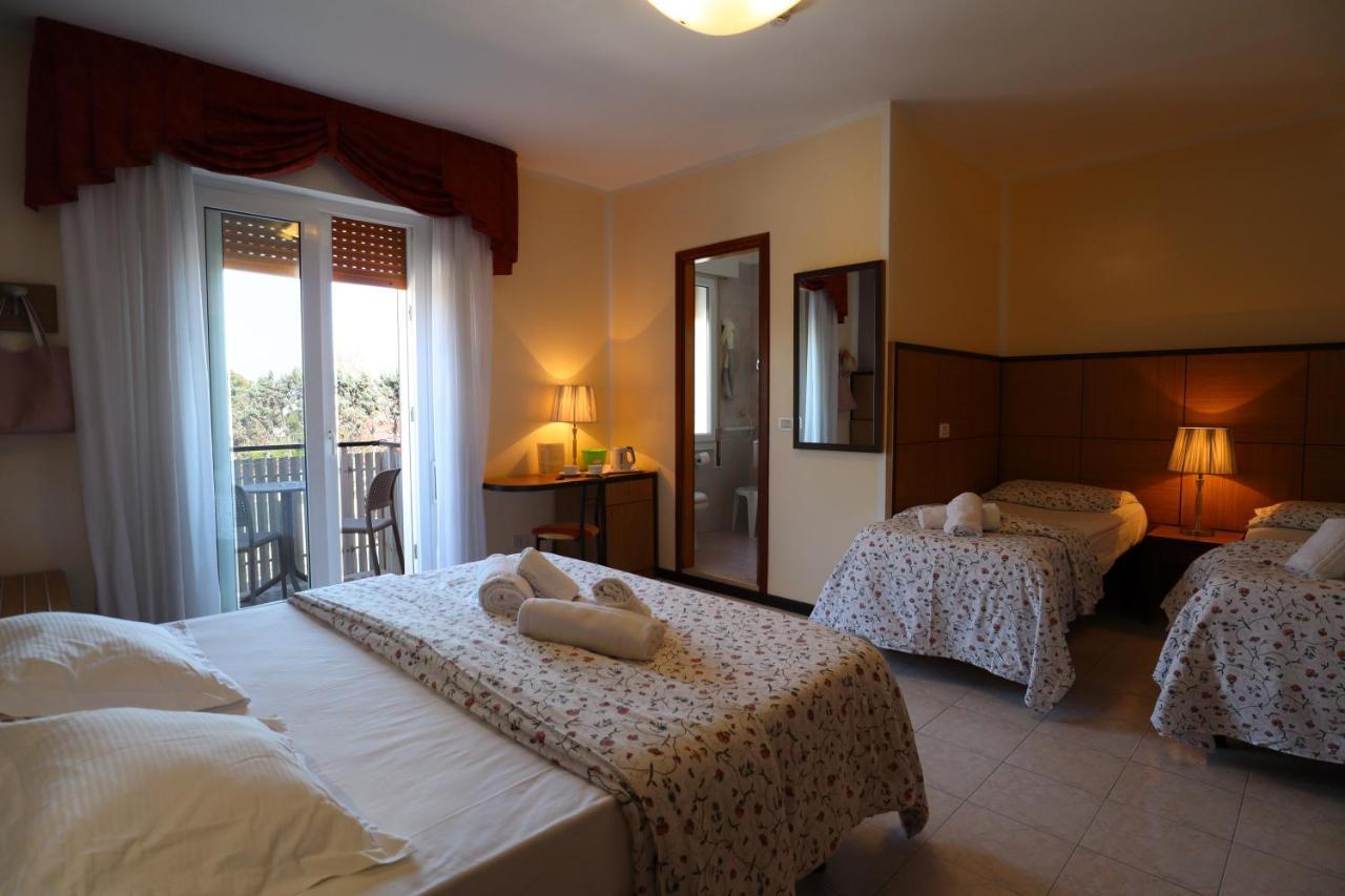 Hotel Righetto Fronte Mare Cavallino-Treporti Dış mekan fotoğraf