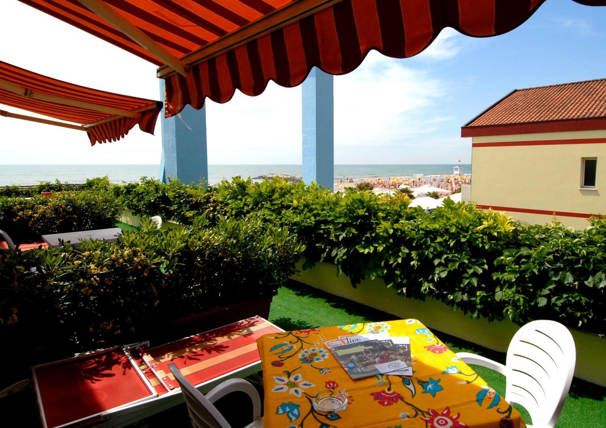 Hotel Righetto Fronte Mare Cavallino-Treporti Dış mekan fotoğraf