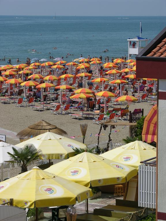 Hotel Righetto Fronte Mare Cavallino-Treporti Dış mekan fotoğraf