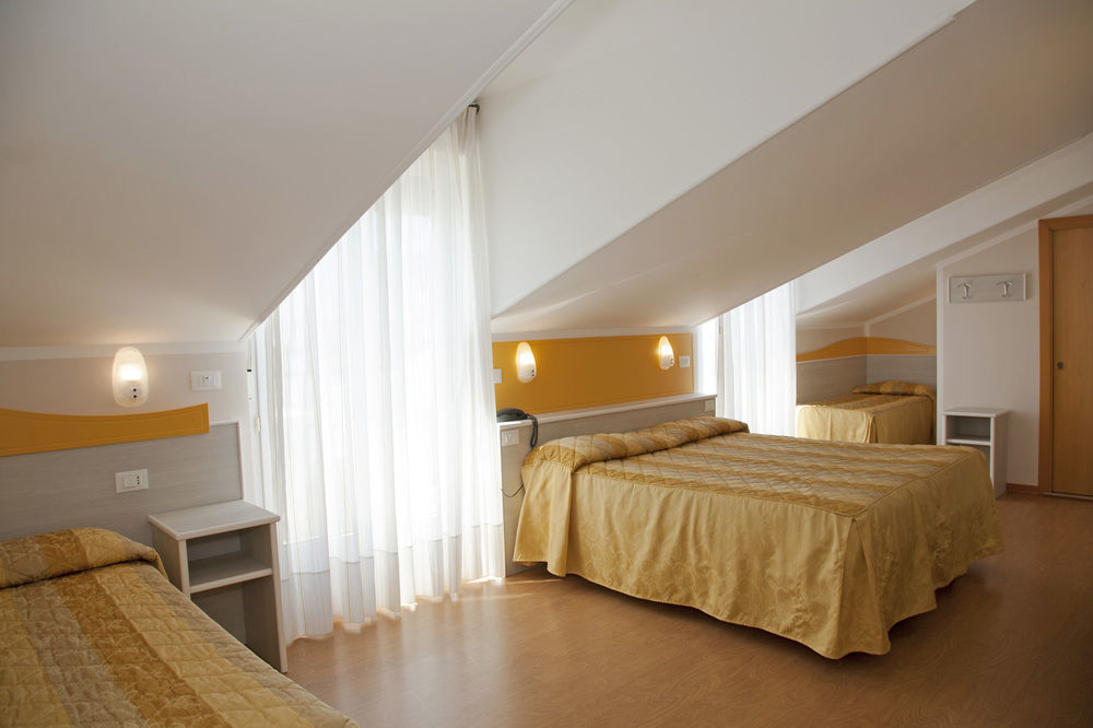 Hotel Righetto Fronte Mare Cavallino-Treporti Dış mekan fotoğraf
