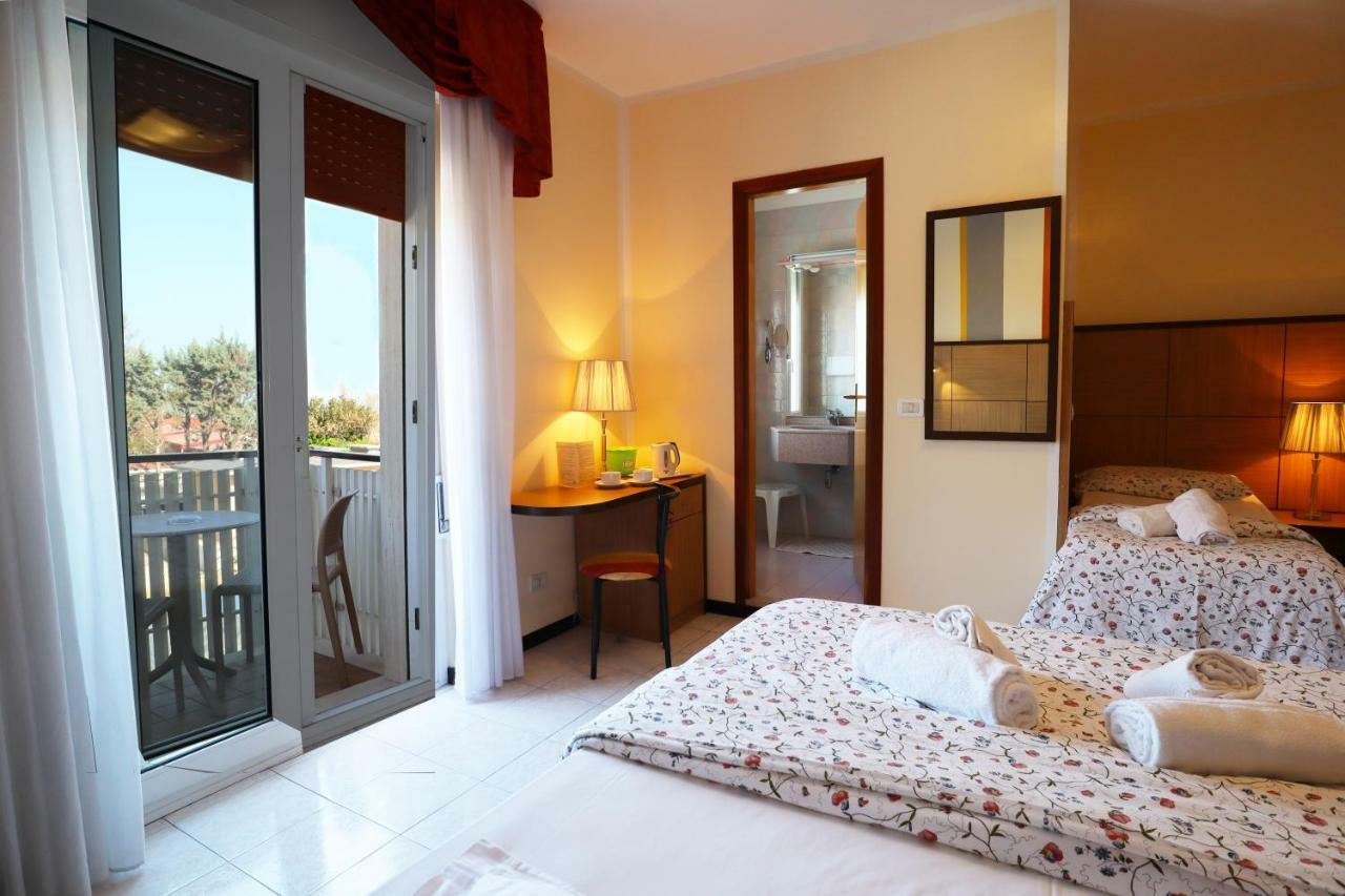 Hotel Righetto Fronte Mare Cavallino-Treporti Dış mekan fotoğraf